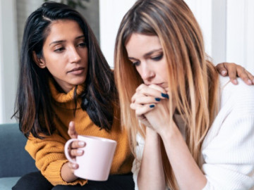 Trắc nghiệm: Bạn có dễ nhận ra người “tốt bụng giả tạo” không?