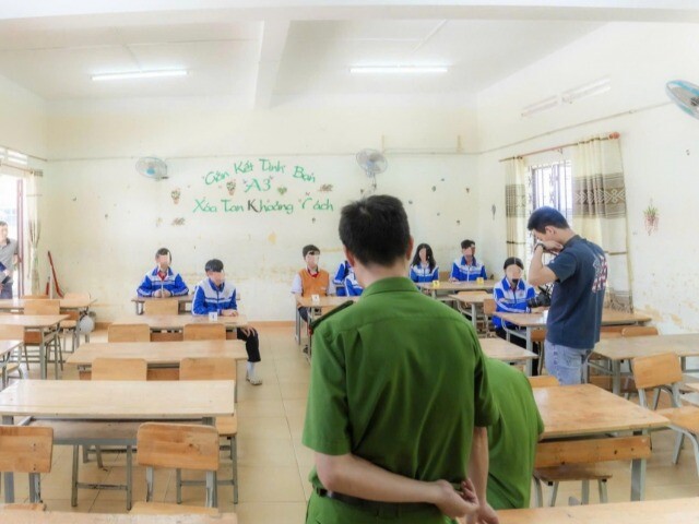 Khởi tố vụ án liên quan nam sinh lớp 8 tự tử nghi do bạo lực học đường