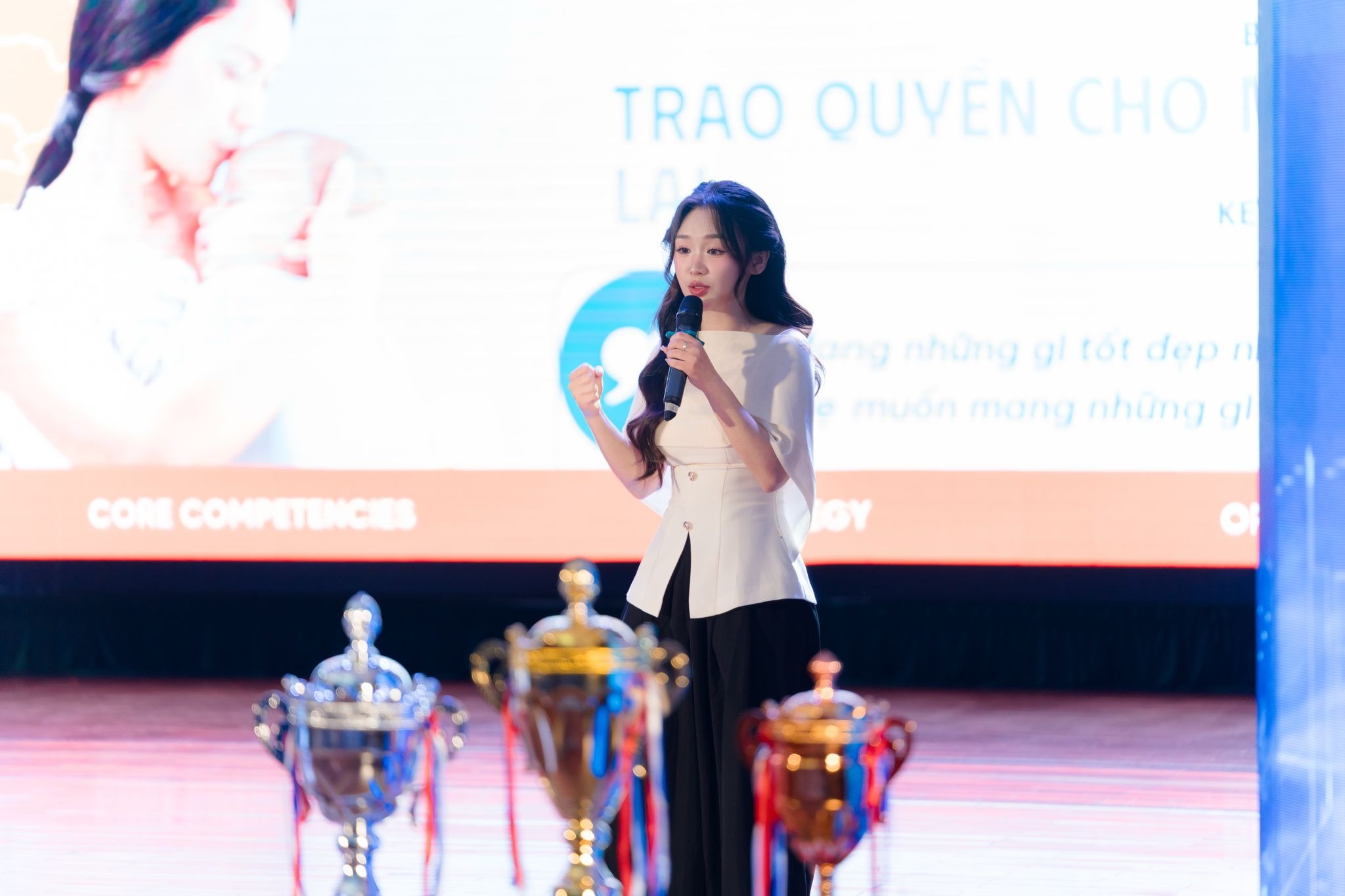Bảo Ngọc luôn cố gắng và khẳng định bản thân ở mọi lĩnh vực