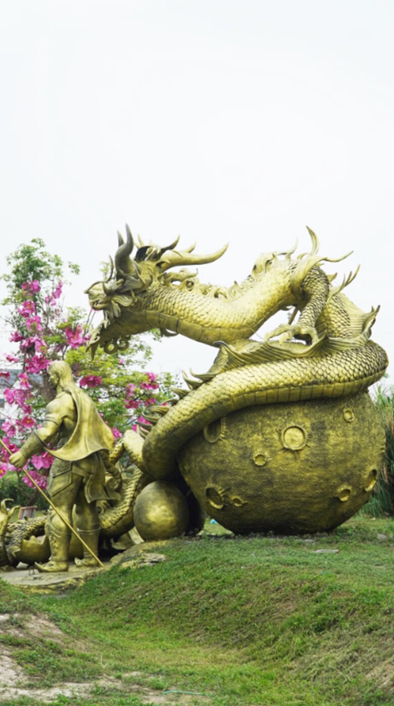 Làm tượng amp;#34;Cội Nguồnamp;#34; dịp Giỗ Tổ, chàng trai Bắc Ninh gây xúc động - 3