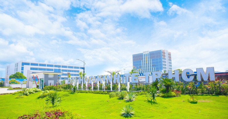 Đại học Kinh tế TP.HCM có không gian học tập tốt