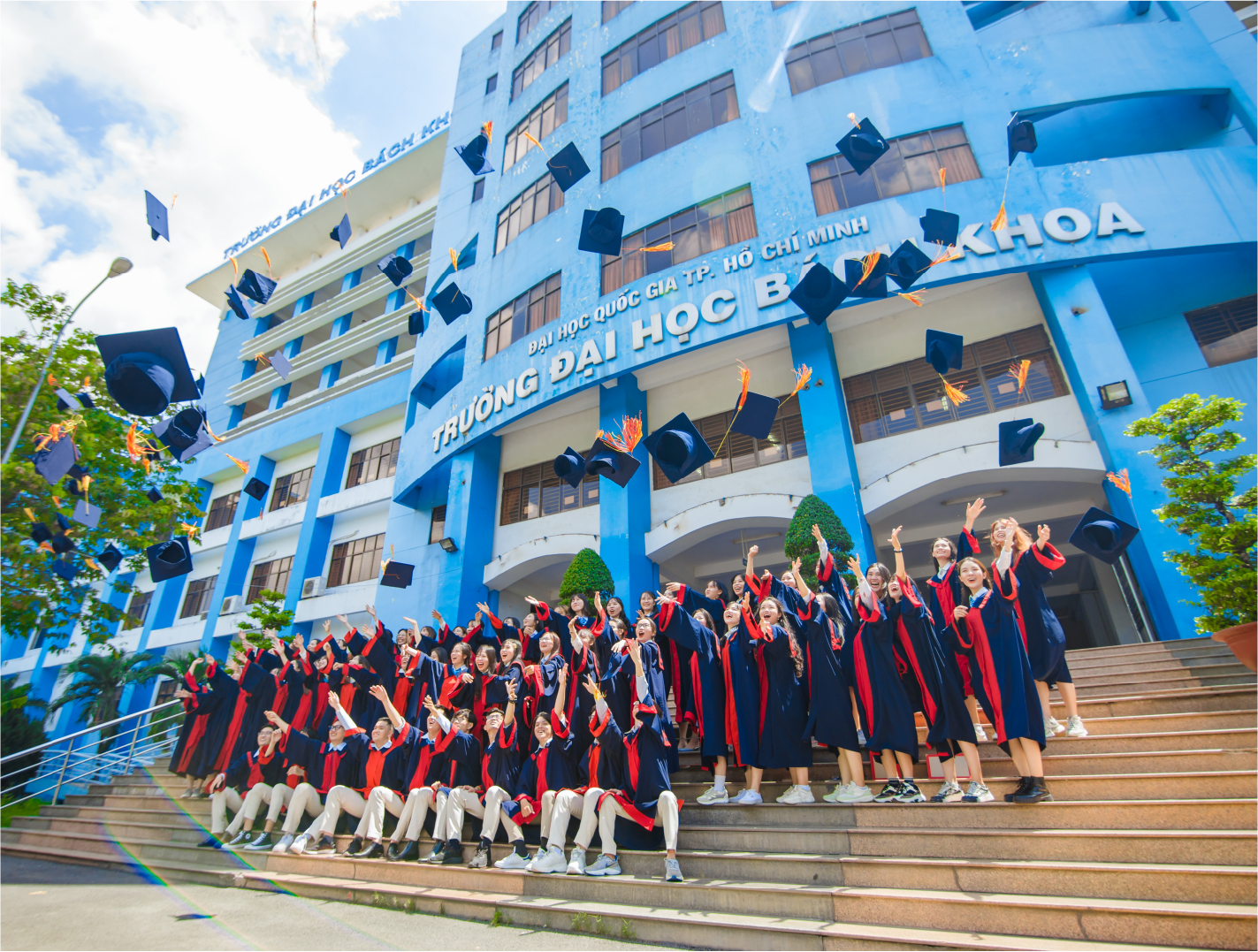 Trường Đại học Bách khoa (ĐHQG TP.HCM) là một trung tâm nghiên cứu và phát minh công nghệ lớn