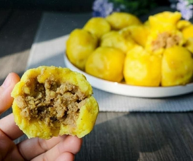 Bánh nghệ vừa đẹp vừa ngon lại lành tính