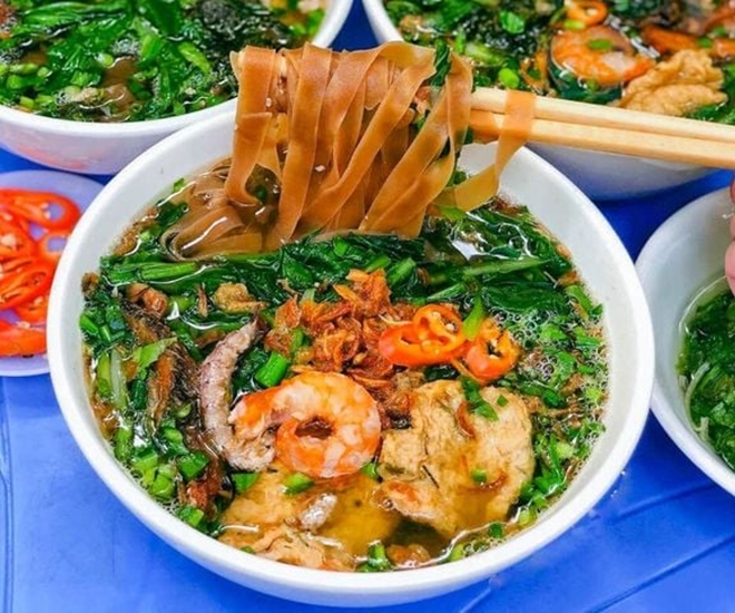 Bánh đa cua hải sản nức tiếng đất cảng