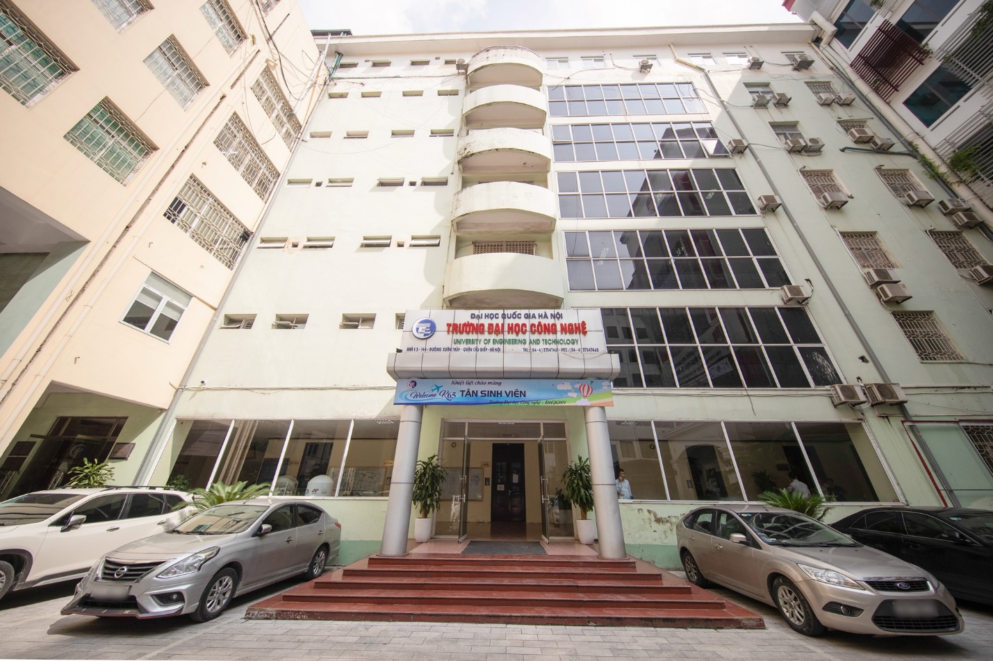 Trường Đại học Công nghệ (ĐHQG Hà Nội) đào tạo nhiều thế hệ sinh viên giỏi
