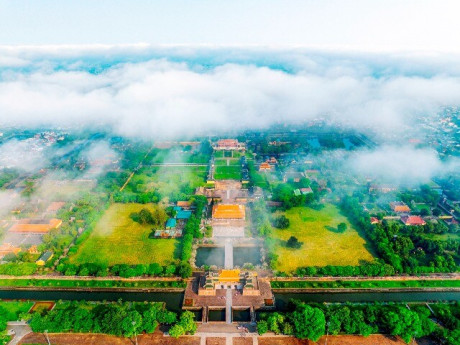 Thành phố nào "xanh nhất Việt Nam", là vùng đất của 9 chúa 13 vua nhà Nguyễn nổi tiếng trong sử Việt?