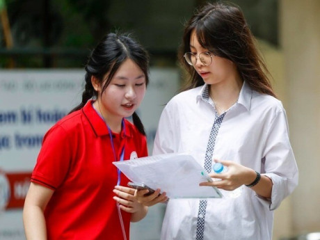 Điểm chuẩn lớp 10 THPT ở Hà Nội năm nay ra sao?