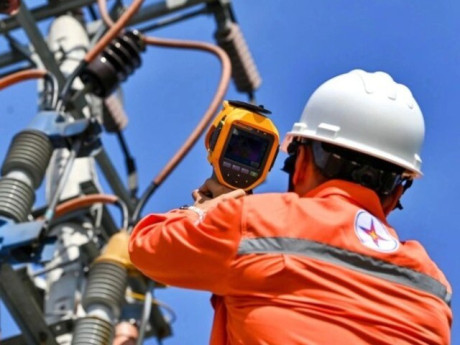 Tiêu thụ điện xác lập kỷ lục chưa từng có