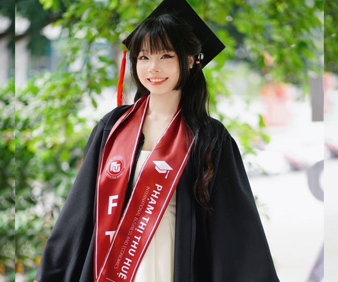Phạm Thị Thu Huệ - sinh viên xuất sắc của Trường Đại học Ngoại thương Hà Nội