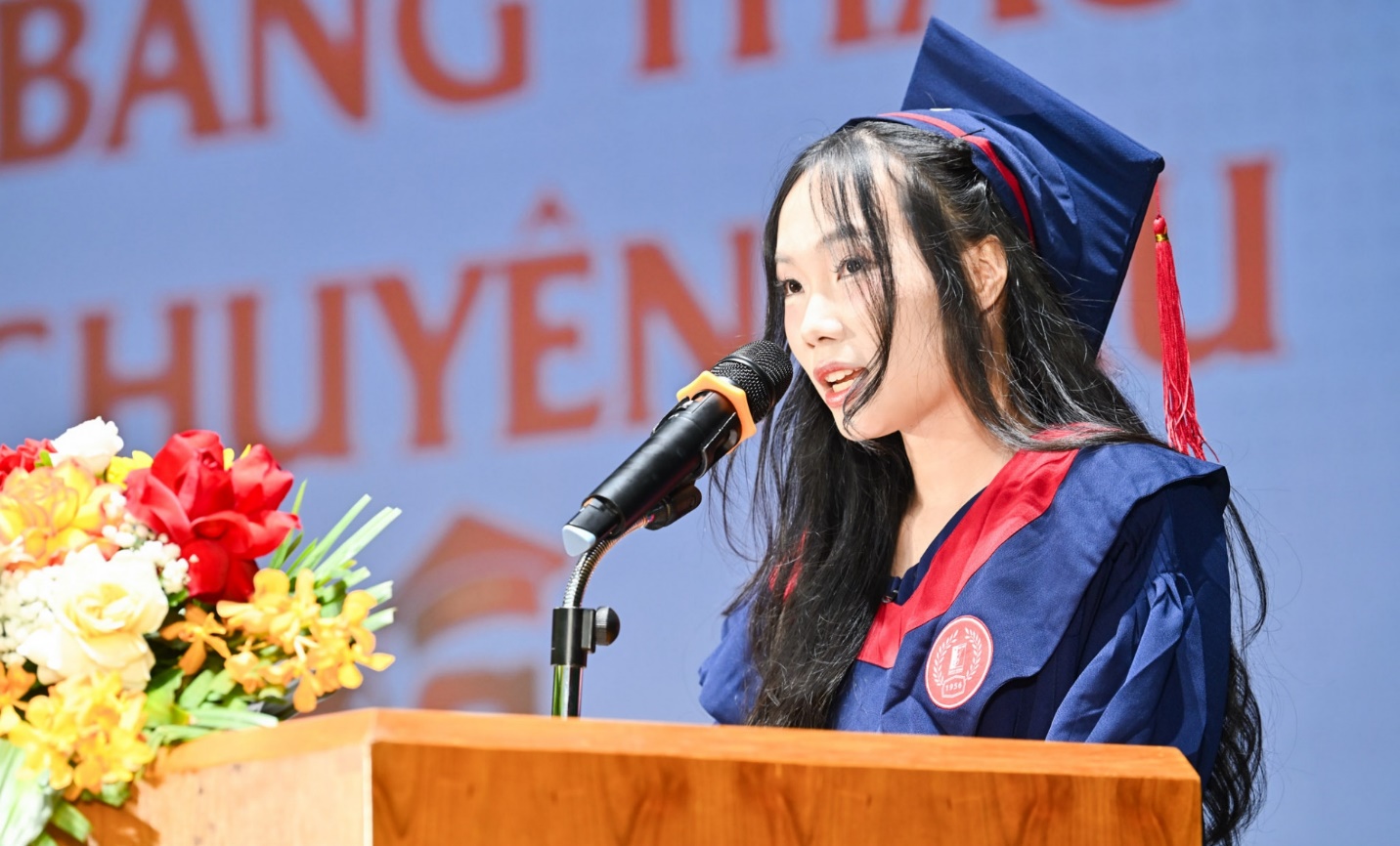 Nữ Thủ khoa mong muốn được cống hiến nhiều hơn
