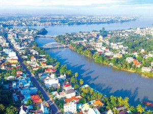 Thành phố nào mới nhất Việt Nam, mệnh danh "Thủ phủ công nghiệp", có hồ nhân tạo lớn nhất cả nước?