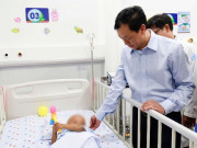 Tin tức - Cấp giấy khai sinh cho bé trai 2 tuổi bị bạo hành