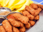 Lifestyle - Ở Hà Nội có món ăn vặt mang tên dễ gây hiểu lầm nhưng lại được yêu thích: Mách bạn 5 địa chỉ uy tín, ăn thử là ghiền ngay