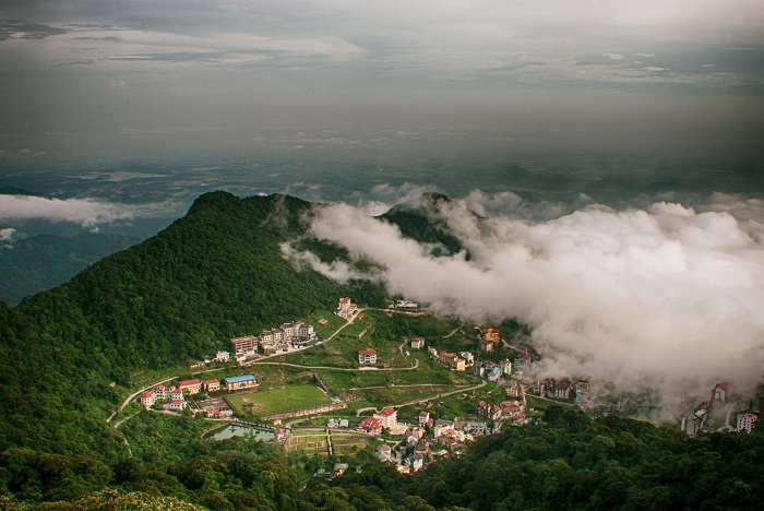Tam Đảo mờ sương