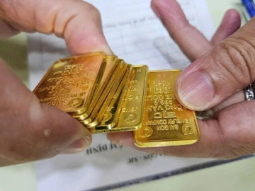 Giá vàng lao dốc, "phố vàng" vắng tanh, Bảo Tín Minh Châu bán hàng kiểu mới