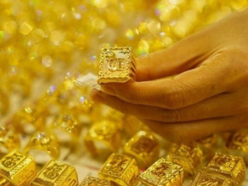 Giá vàng giảm rất mạnh