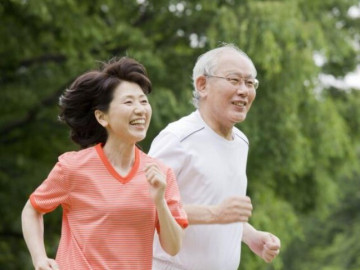 Sức khỏe - Người sống thọ thường có 4 điểm chung: Kiểm tra ngay xem bạn có bao nhiêu