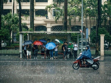 Miền Bắc sẽ đón thêm 2 đợt mưa dông trong kỳ nghỉ lễ dài ngày