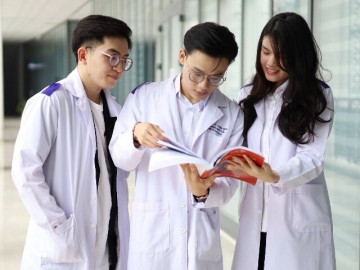 Ngành Sức khỏe lọt top 5 nhóm ngành thu hút thí sinh nhất