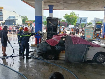 Vụ cháy ô tô ở cây xăng làm 2 người chết: Đội trưởng SOS nói về việc dập lửa gây tranh cãi