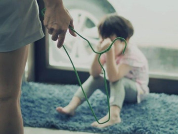 Sức khỏe - Xây dựng "lá chắn" y tế ngăn chặn bạo hành trẻ em từ ngưỡng cửa gia đình