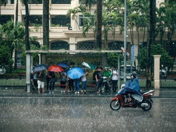 Khi nào Hà Nội hết nắng nóng, bắt đầu có mưa và sẽ giảm nhiệt ra sao?