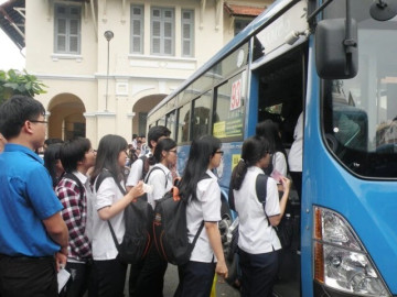 Hà Nội tăng cường xe buýt, tàu điện phục vụ kỳ thi lớp 10 và tốt nghiệp THPT 2026