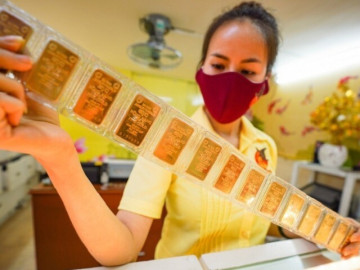 Hết thời tất tay với vàng