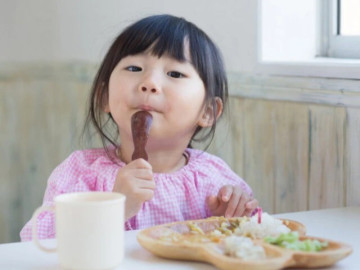Thực đơn mùa hè cho học sinh, giải pháp dinh dưỡng trong thời tiết nắng nóng