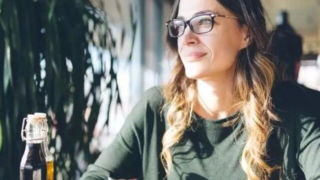 5 thói quen phụ nữ tuổi 40 cần loại bỏ ngay: Điều thứ 2 khiến bạn già nhanh hơn