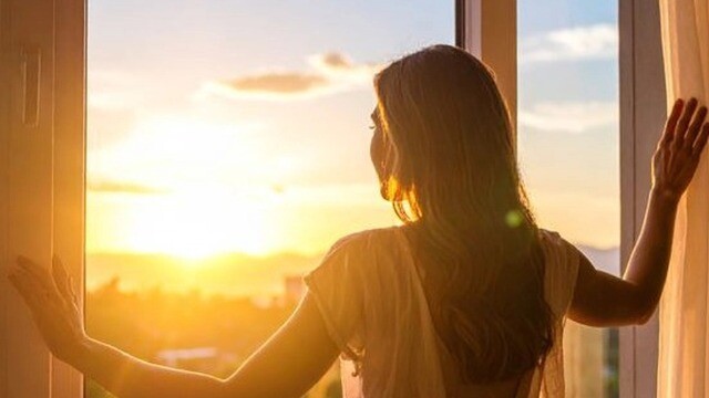 Nhiều người không biết: 6 việc làm buổi tối quyết định tâm trạng ngày hôm sau