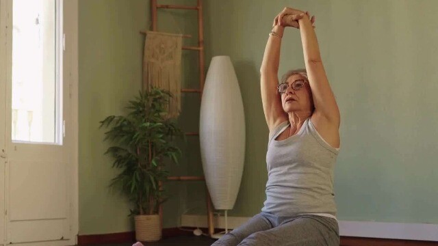 Không phải ai cũng nên giữ liên lạc: 3 kiểu người nên tránh sau nghỉ hưu
