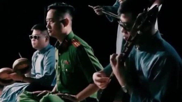 Cháu nhà ngoan lắm, lên phường ngoan hơn