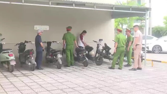 Chung cư phải bố trí riêng khu vực để ô tô và xe máy điện phòng ngừa cháy, nổ