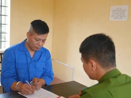 Bắt giữ đối tượng phóng hỏa nhà hàng do mâu thuẫn cá nhân