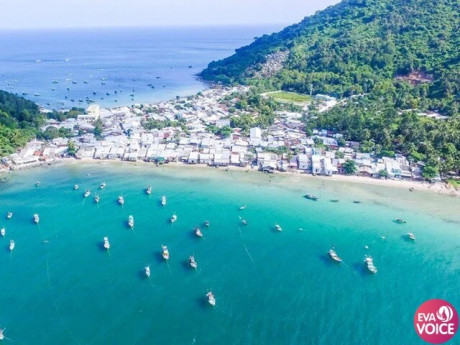 Hòn Sơn – hòn đảo bị lãng quên đẹp đến nao lòng, nơi thời gian dường như trôi chậm lại giữa biển trời bình yên.