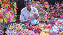 Thanh Tiên và hành trình giữ nghề hoa giấy giữa nhịp sống mới