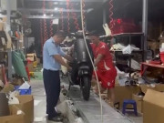 Clip Eva - Lật tẩy chiêu lắp "ruột" xe máy điện vào xe đạp điện