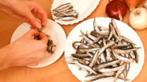 Những loại cá rẻ hơn cá hồi, giàu canxi, giàuomega-3, chất béo tốt và vitamin D bán đầy chợ Việt