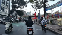 Clip: Học sinh đi xe máy lạng lách, gây tai nạn rồi bỏ đi