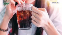 Bé gái 12 tuổi thủng ruột nghiêm trọng vì thói quen phổ biến của giới trẻ