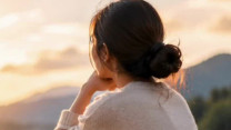 Càng trưởng thành càng hiểu: Có 2 chuyện nói ra tưởng nhẹ lòng, ai ngờ lại dễ rước thị phi