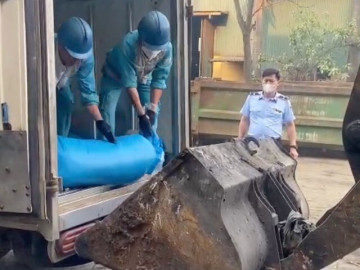 Một tấn lòng lợn đang phân hủy sắp 'tuồn' ra thị trường trước ngày nghỉ lễ