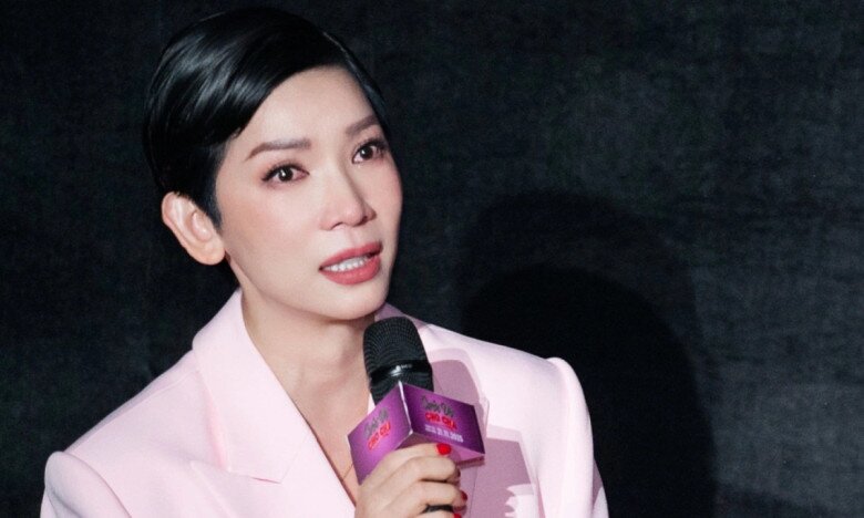 Nữ siêu mẫu bày tỏ đồng cảm sâu sắc với đồng nghiệp trong cuộc đua phòng vé đầy khốc liệt.