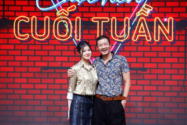 Hoài Anh từng xuất hiện cùng bố trong Cuộc Hẹn Cuối Tuần.