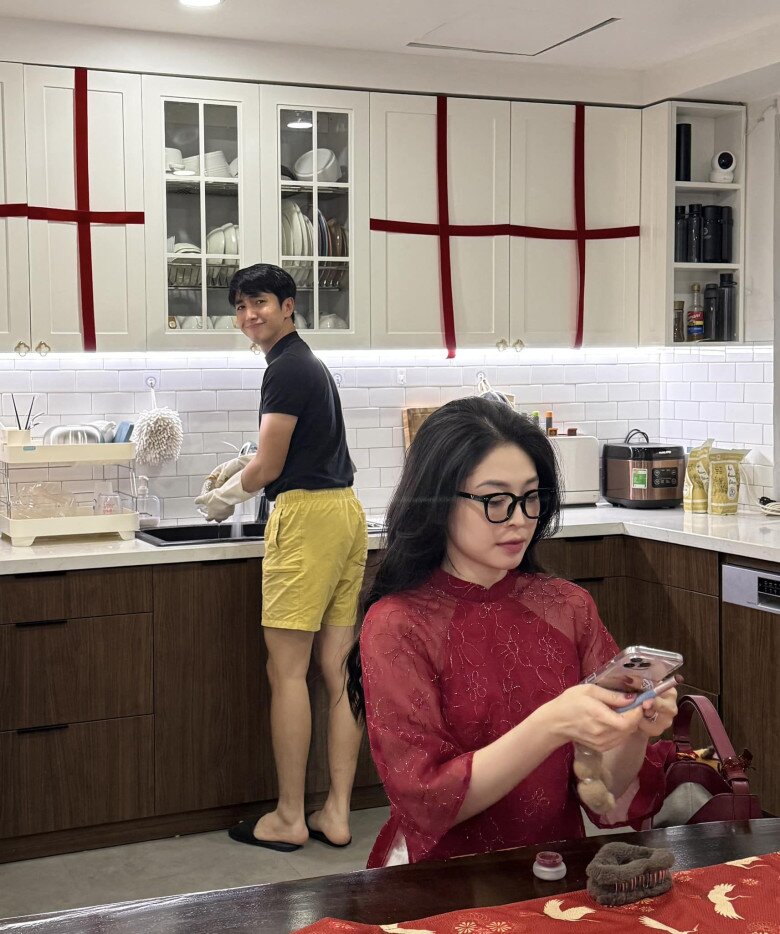 Bình An rất tâm lý và nổi tiếng chiều bà xã.