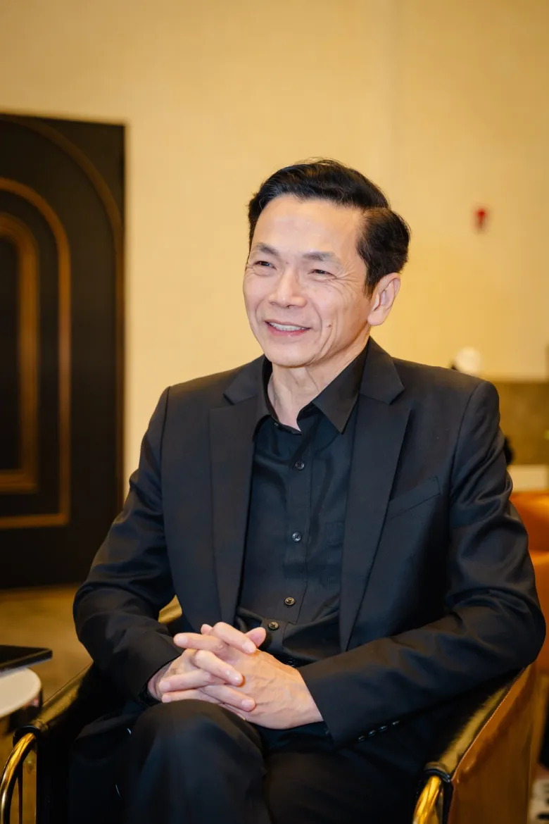 NSND Trung Anh nay đã nghỉ hưu sau 43 năm gắn bó với Nhà hát Kịch Việt Nam.