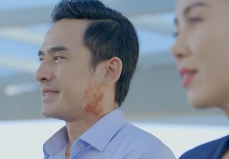 Dũng - một người đàn ông đã có tất cả, vẫn tham lam, độc ác - xứng đáng bị trừng phạt thích đáng hơn.