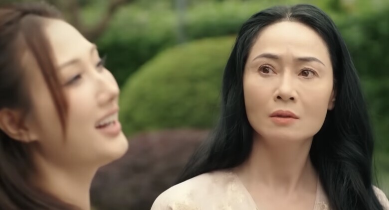 Bà Dung tức đến lặng người.
