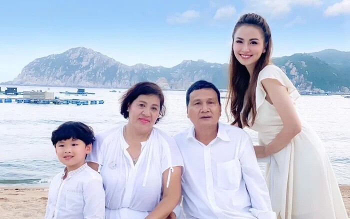 Giờ đây Diễm Hương bận lo nghĩ làm sao để những người thương yêu vui vẻ và hạnh phúc.
